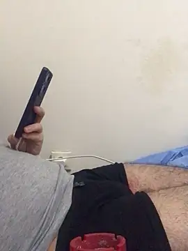 cshn001 online show from February 2, 2025, 9:13 pm