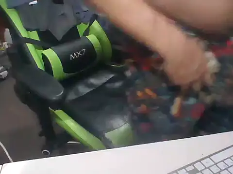 Snapshot of SOLESFETISHBR chatting on September 11, 2025, 2:28 pm SOLESFETISHBR online show from September 11, 2025, 2:28 pm