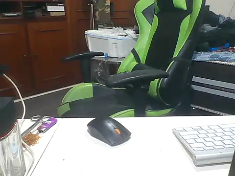 Snapshot of SOLESFETISHBR chatting on November 10, 2025, 3:49 am SOLESFETISHBR online show from November 10, 2025, 3:49 am