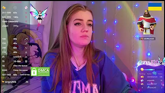 RedVelveten online show from February 25, 2025, 6:03 am