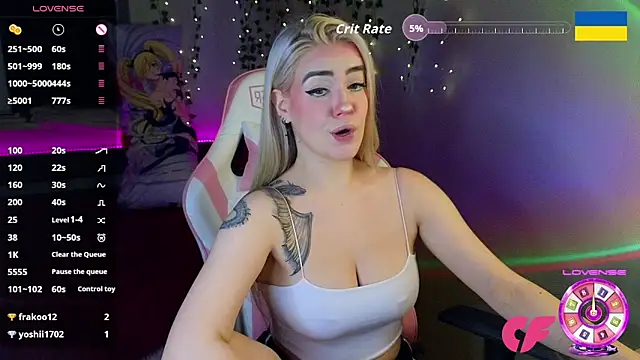 RedVelveten online show from October 5, 2025, 10:40 pm