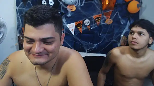 Group Lustt online show from October 28, 2025, 2:15 am