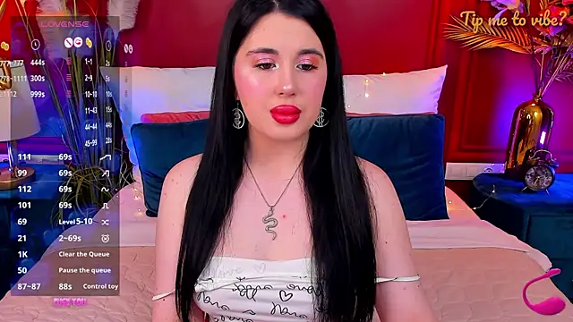 Mayzzie online show from May 8, 2026, 7:19 pm