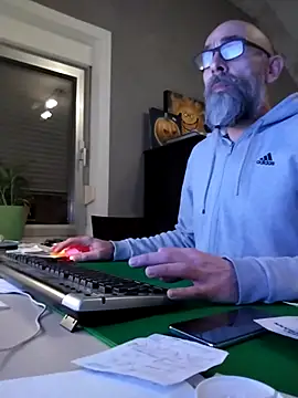 Kingsscepter online show from February 19, 2025, 9:03 pm