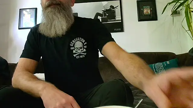 Kingsscepter online show from October 19, 2025, 2:07 pm