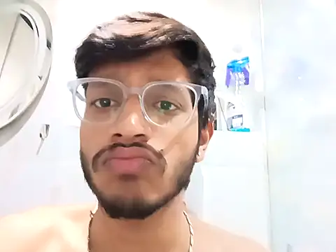 Snapshot of skinnyyyyyyyyy chatting on February 25, 2025, 4:24 am skinnyyyyyyyyy online show from February 25, 2025, 4:24 am