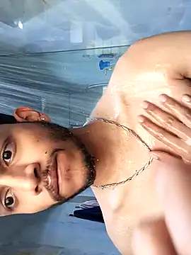 Snapshot of skinnyyyyyyyyy chatting on March 2, 2025, 7:21 am skinnyyyyyyyyy online show from March 2, 2025, 7:21 am