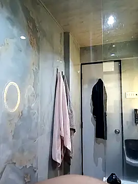 skinnyyyyyyyyy online show from April 24, 2026, 4:59 am