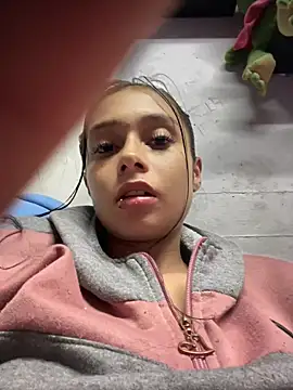 Bonnie willliams19 online show from December 14, 2024, 1:39 am