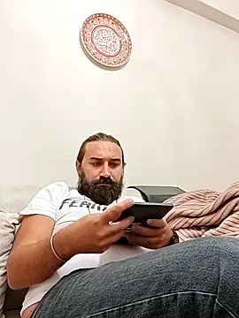 Snapshot of mazerunner34 chatting on October 14, 2025, 10:43 pm mazerunner34 online show from October 14, 2025, 10:43 pm