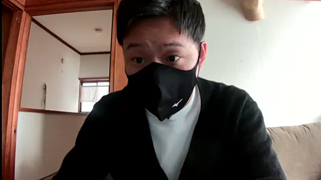 Snapshot of tuki_fu chatting on January 15, 2025, 4:47 am tuki fu online show from January 15, 2025, 4:47 am