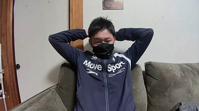 Snapshot of tuki_fu chatting on January 15, 2025, 12:58 pm tuki fu online show from January 15, 2025, 12:58 pm