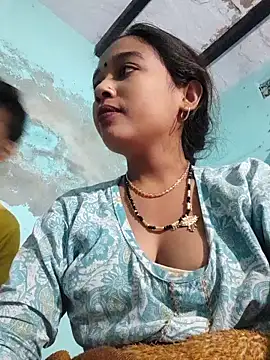 Snapshot of Surajpuja79 chatting on November 26, 2025, 3:18 am Surajpuja79 online show from November 26, 2025, 3:18 am