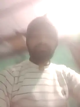 Snapshot of Surajpuja79 chatting on January 6, 2026, 12:09 pm Surajpuja79 online show from January 6, 2026, 12:09 pm