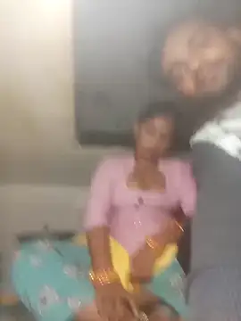 Snapshot of Surajpuja79 chatting on February 8, 2026, 3:37 pm Surajpuja79 online show from February 8, 2026, 3:37 pm