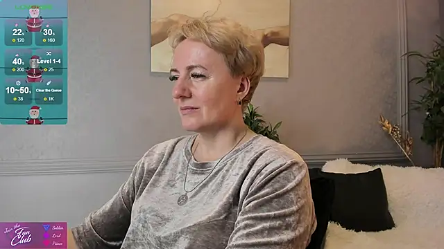 Snapshot of Nika_Smit chatting on December 25, 2024, 12:15 pm Nika Smit online show from December 25, 2024, 12:15 pm