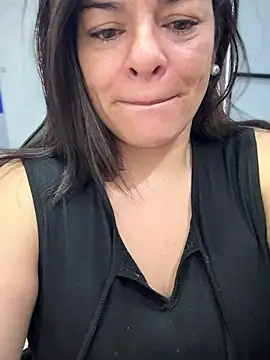 Snapshot of NATHALIA-28_ chatting on March 4, 2026, 11:49 am NATHALIA-28 online show from March 4, 2026, 11:49 am