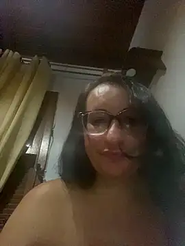 Snapshot of gloria7v05 chatting on March 14, 2025, 12:43 am gloria7v05 online show from March 14, 2025, 12:43 am