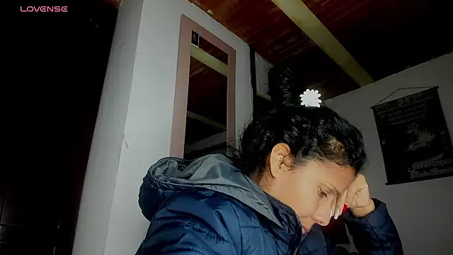 Snapshot of Nenita_Hot_ chatting on October 7, 2025, 4:31 am Nenita Hot online show from October 7, 2025, 4:31 am