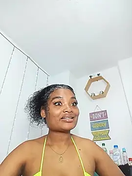 gianna smith online show from April 6, 2026, 4:10 am