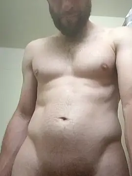 maccdaddy87 online show from July 15, 2026, 11:10 pm