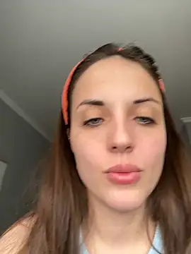 AmiLavs online show from February 20, 2025, 11:20 am