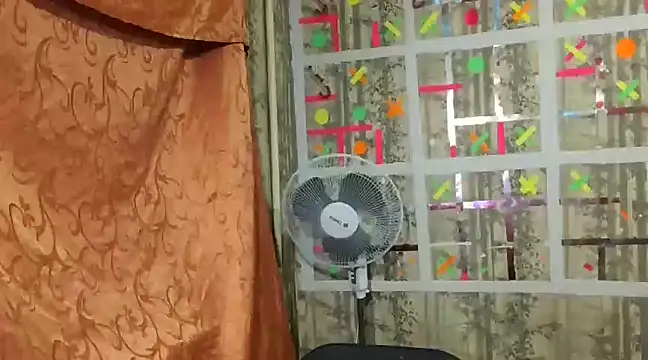 Snapshot of AgnichBan chatting on January 22, 2025, 6:52 pm AgnichBan online show from January 22, 2025, 6:52 pm