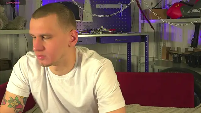 Snapshot of vance_rulez chatting on March 1, 2025, 7:41 am vance rulez online show from March 1, 2025, 7:41 am