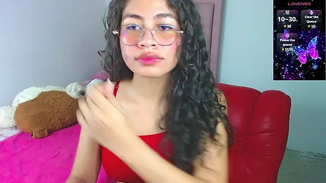 Cynthia hazel online show from February 27, 2025, 7:23 am