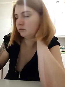 Snapshot of SckayilaGray chatting on March 16, 2025, 4:12 pm SckayilaGray online show from March 16, 2025, 4:12 pm