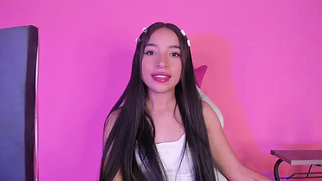 Snapshot of Mereo_leona chatting on December 10, 2024, 2:38 am Mereo leona online show from December 10, 2024, 2:38 am