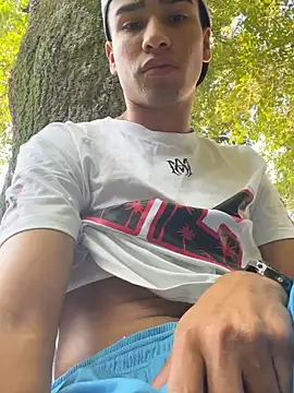 andy 0018 online show from January 21, 2025, 1:11 pm