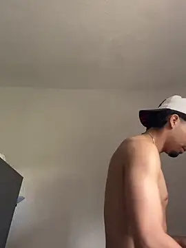 andy 0018 online show from December 15, 2025, 3:49 pm