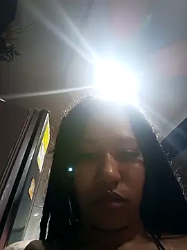 Snapshot of devi_black13_ chatting on December 4, 2024, 5:49 am devi black13  online show from December 4, 2024, 5:49 am