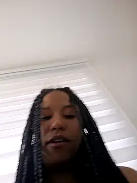 Snapshot of devi_black13_ chatting on October 16, 2025, 5:36 pm devi black13  online show from October 16, 2025, 5:36 pm