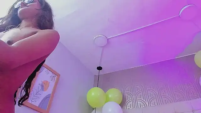 Lilith Vera online show from March 20, 2025, 1:35 am