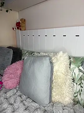 Snapshot of EllyChantal_11 chatting on November 11, 2025, 10:15 am EllyChantal 11 online show from November 11, 2025, 10:15 am