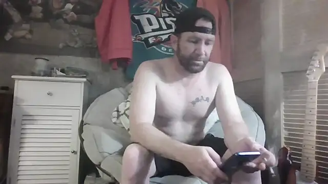 Edward LongCock online show from July 21, 2026, 3:20 am
