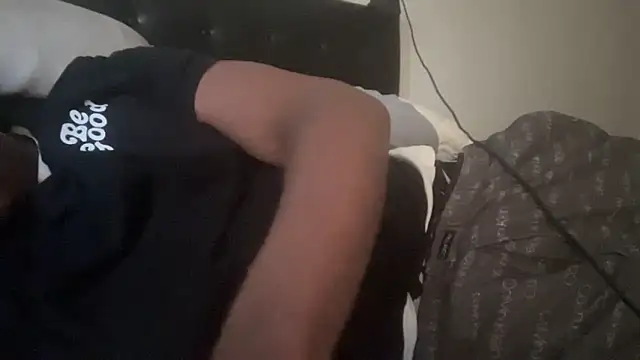 tokenkingtn online show from November 29, 2025, 5:27 pm