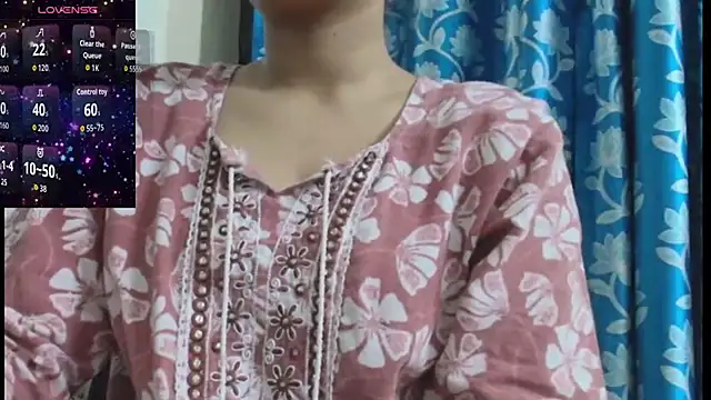Reika 01 online show from July 28, 2026, 1:34 am