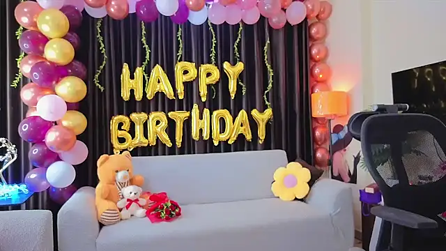 sexy m23 online show from May 6, 2026, 6:46 pm
