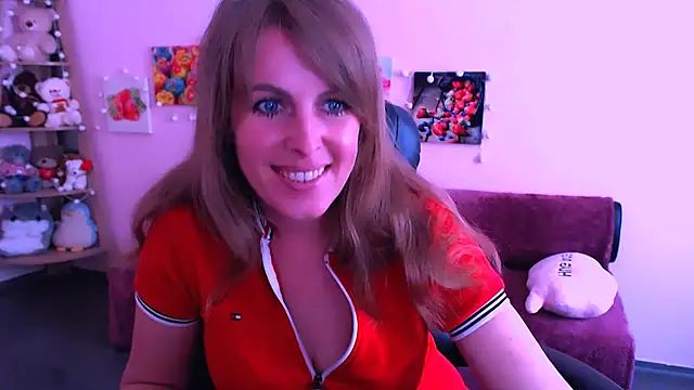 Hot Milady online show from May 21, 2026, 7:26 am