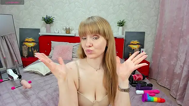 KattyPeachX online show from June 4, 2026, 1:11 am