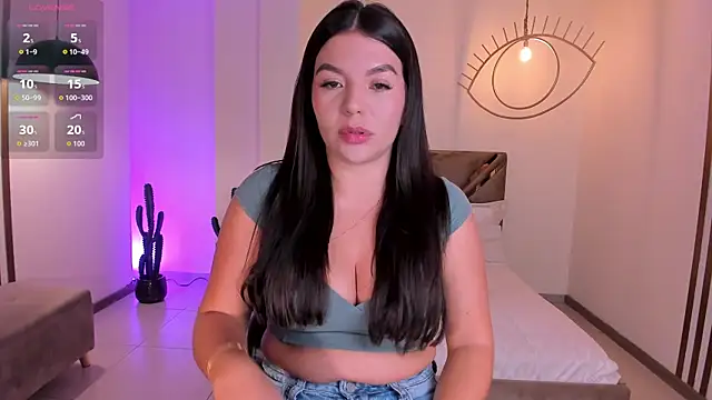 ValeriaRoldanX online show from May 21, 2026, 11:06 am