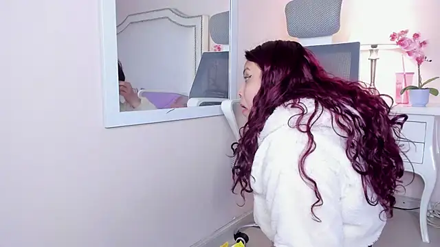 KIMAPRIL online show from November 29, 2025, 10:18 am