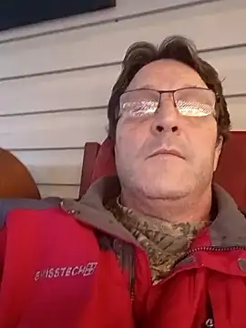 Snapshot of Sexyaron89285 chatting on October 28, 2025, 4:31 pm Sexyaron89285 online show from October 28, 2025, 4:31 pm