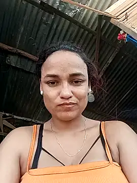 Snapshot of luna_hell chatting on December 11, 2024, 12:02 pm luna hell online show from December 11, 2024, 12:02 pm