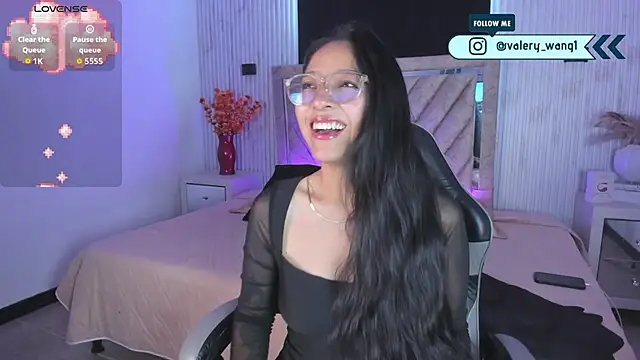 Snapshot of Valery_wang chatting on November 17, 2025, 11:49 am Valery wang online show from November 17, 2025, 11:49 am