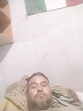 Snapshot of estuker22 chatting on March 3, 2026, 2:39 am estuker22 online show from March 3, 2026, 2:39 am