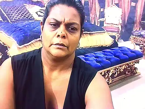 indianCherryPie online show from November 2, 2025, 5:21 am